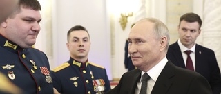 Putin ställer som väntat upp i vårens val