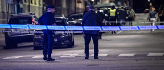 Skottlossning i centrala Stockholm – man död