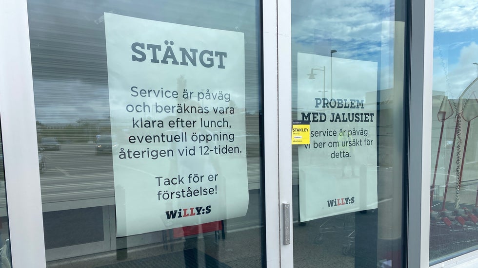 Butik kunde inte öppna – jalusi stoppade kunder