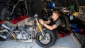 19-årige Sander bygger motorcyklar som ett proffs