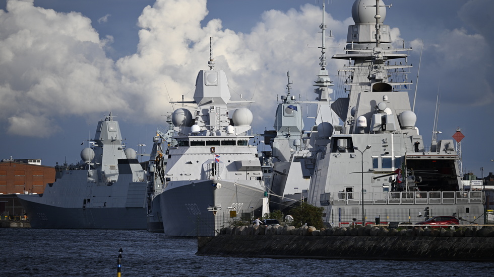 Kan vi räkna med Nato vare sig vi är med eller inte, undrar Jan Andersson. Arkivbild Nato-fartyg i Malmö hamn.
