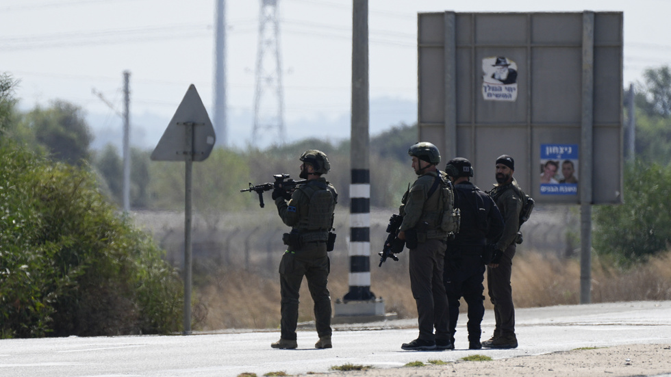 Israeliska soldater under lördagen.