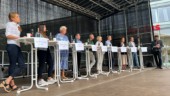 Debatten hettade till när partierna möttes på Linköpings torg – vill riva hus