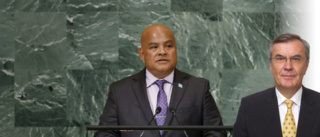 Kina sätter hårt tryck på lilla Mikronesien