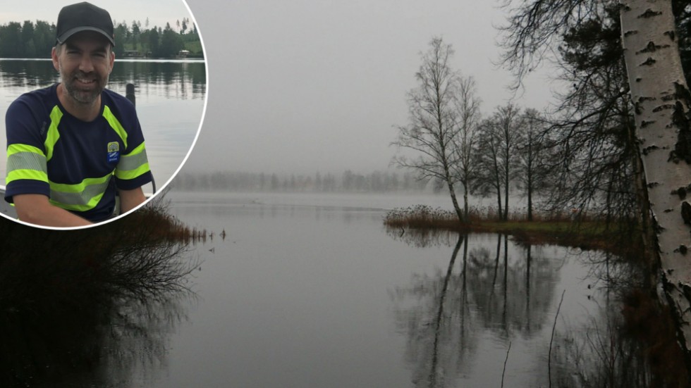 Det är mycket vatten i sjön Hulingen just nu. Men även om det är en hel del snö kvar att smälta, är inte Jens Nilsson på Emåförbundet orolig för översvämningar.