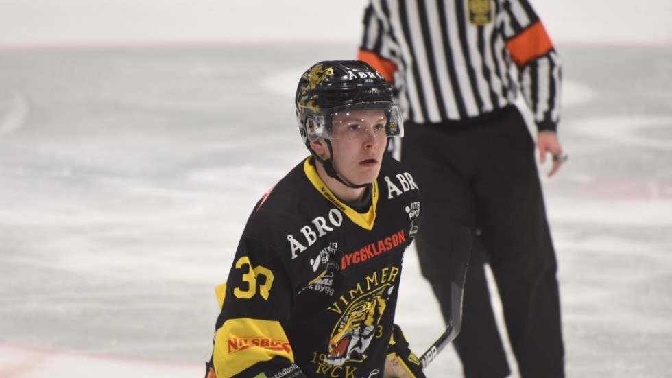 Eddie Levin gjorde mål för Vimmerby Hockey när laget mötte Nyköping förra veckan.