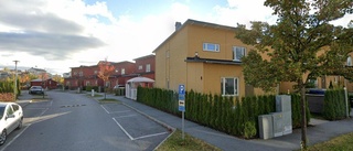 119 kvadratmeter stort hus i Steningehöjden sålt till nya ägare
