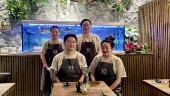 IT-konsulten sadlade om – öppnade japansk restaurang • Prisbelönt sushikock i köket
