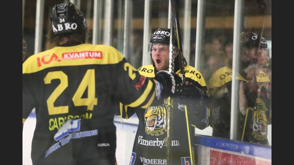 Pontus Näsén gjorde en säsong i Vimmerby Hockey.