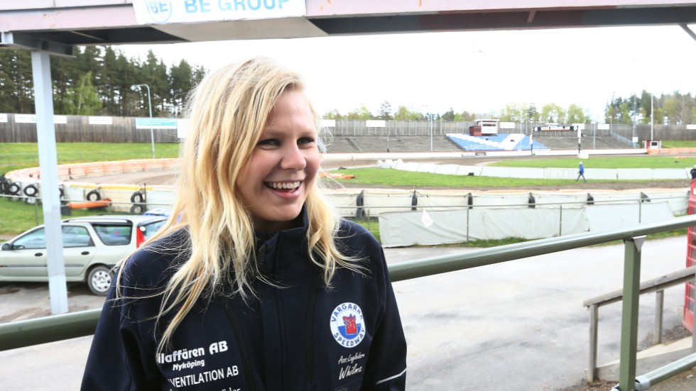 Whilma Johansson lämnar uppdraget som sportchef i Vargarna.