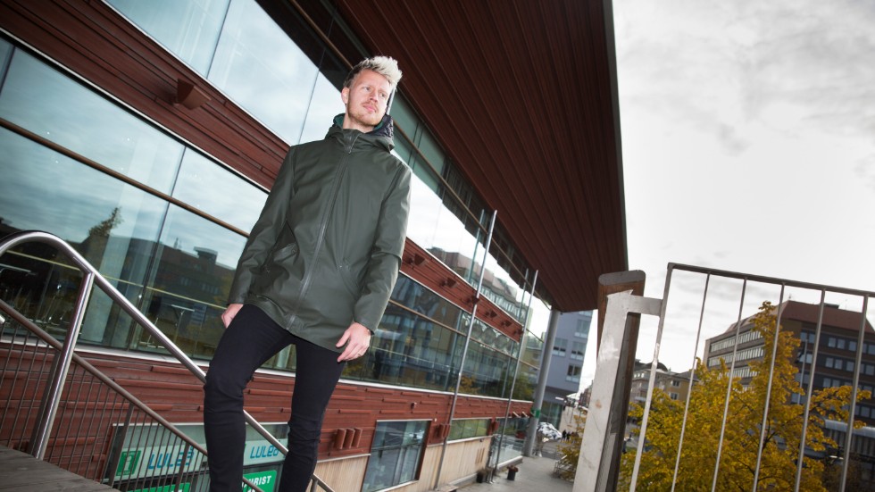 IFK Luleå är på väg uppåt i seriesystemet. Nästa år ska laget spela i division 1. I dag möter du lagkapten William Olausson som berättar om villkoren för dagens fotbollsspelare i Norrbotten. 