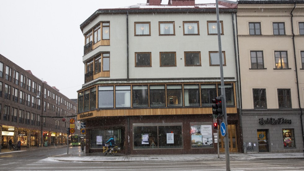 Upsys AB har haft sitt huvudkontor på Kungsgatan i Uppsala. 