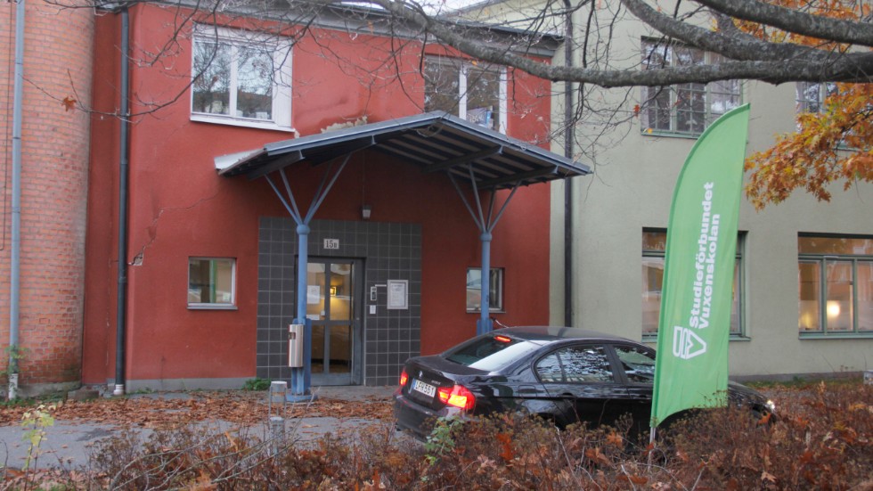 Från Ågatan där Studieförbundet Vuxenskolan nu har sina lokaler går flyttlasset efter nyår.
