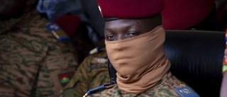 Fransk militär tvingas lämna Burkina Faso