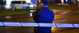 Två personer jagas för Malmöskjutning