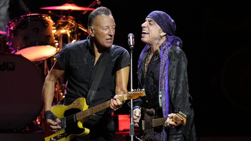 Bruce Springsteen, Steven Van Zandt och resten av E Street Band befinner sig just nu ute på turné i USA.