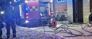 Barnvagn började brinna – polisen misstänker brott