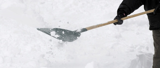 Uppsalabor tvingas skotta snö – inte Knivstabor