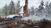 Stor förödelse efter villabranden – se bilderna från platsen