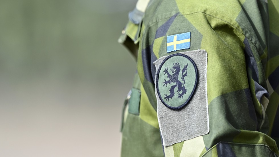 Planen var att skrämma upp politiker och svenska folk för att invagga oss i tron att vi behöver ansluta oss till NATO, för det tjänar naturligtvis försvarets syften.