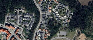31-åring ny ägare till villa i Steningehöjden - 3 950 000 kronor blev priset