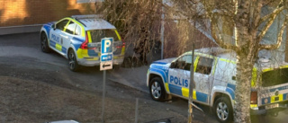 Polisinsats på Mjölkudden – flera bilar på plats