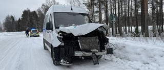 Bil har voltat i Norrfjärden – tre personer inblandade