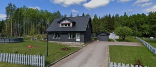155 kvadratmeter stort hus i Östervåla sålt för 2 250 000 kronor