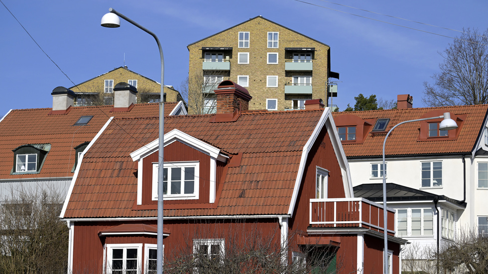 De svenska bostadspriserna är på väg uppåt. I Östergötland är det särskilt villapriserna som stigit de senaste månaderna.
