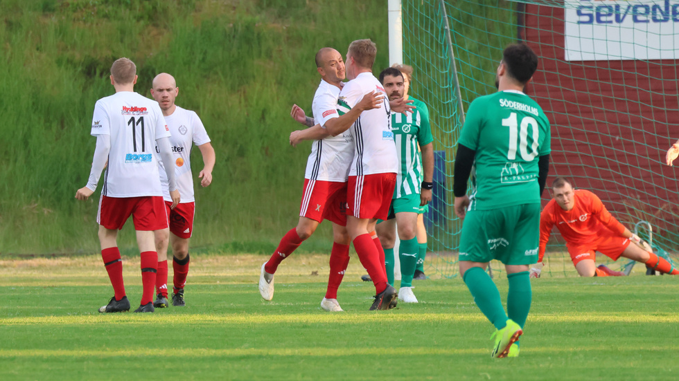 Horn/Hycklinge IF vann med klara 3-0 borta mot Storebro IF utan att spela som bäst.