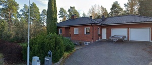 Nya ägare till fastigheten på Vitsippsvägen 10 i Skiftinge, Eskilstuna - 2 100 000 kronor blev priset
