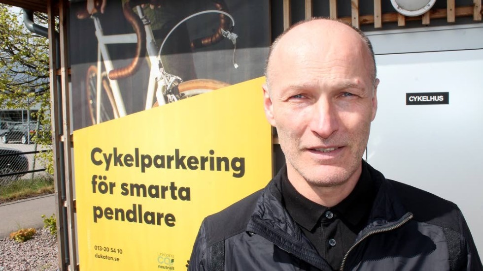 Cykelgaraget vid Linköping Arena rymmer 40 cyklar. "Det är inte otänkbart att vi bygger ytterligare ett, om intressset skulle öka", säger Matts Skeppstedt.