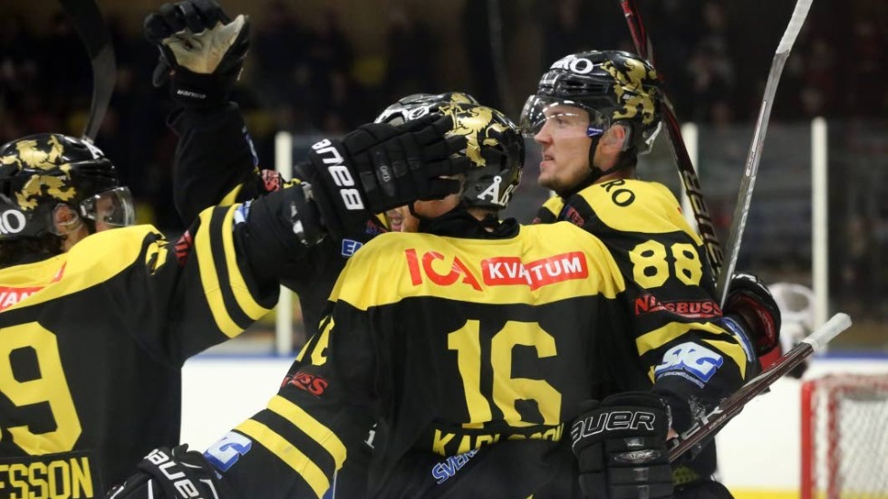Vimmerby Hockey har gett Simon Dahl ett tryout-kontrakt.