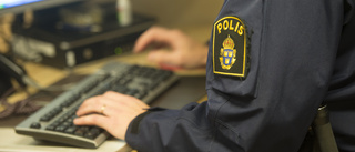 Anmälan: Bil nedsprayad i centrala Västervik