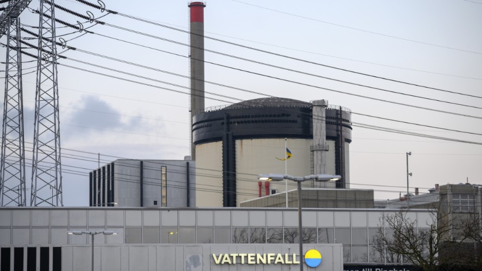 Ringhalsverket i Halland. Sannolik första plats för statliga Vattenfalls tilltänkta nya kärnkraft. Men industrins ökade elbehov gör att helt nya orter blir aktuella för reaktorer.   