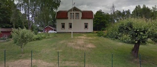 150 kvadratmeter stor äldre villa i Tystberga såld till nya ägare