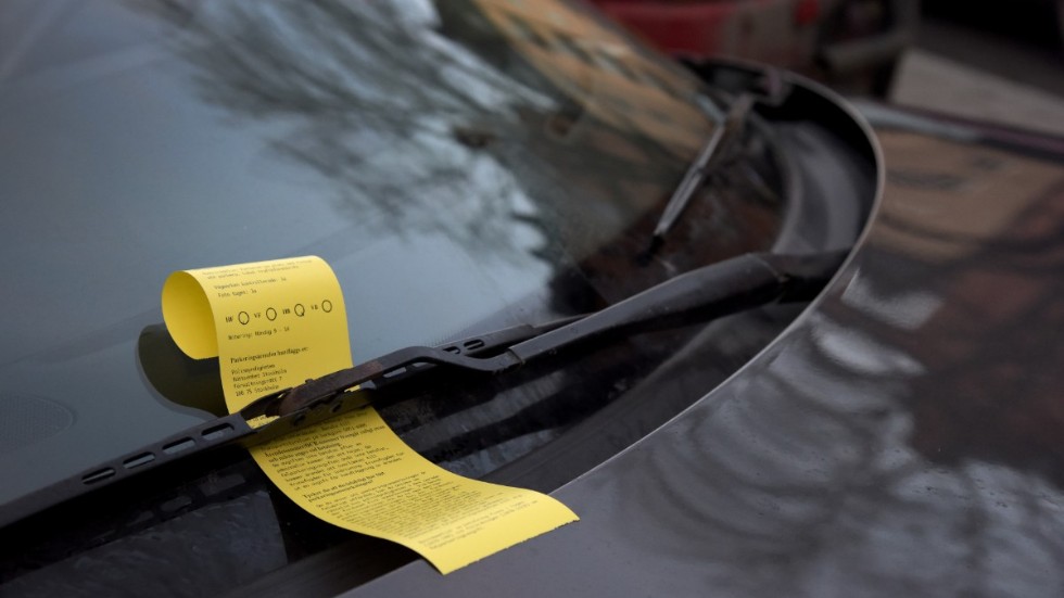 900 kronor i böter fick insändarskribenten, som tycker att det är knepigt med parkeringssituationen i Vimmerby.
