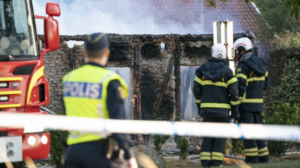Vid branden i Alnarp förstördes en stor, äldre förrådsbyggnad i trä. Arkivbild.
