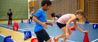 Öka rörelseglädjen för unga med moderna idrottshallar