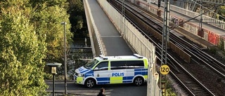 Två häktade för mord på bro i Stockholm