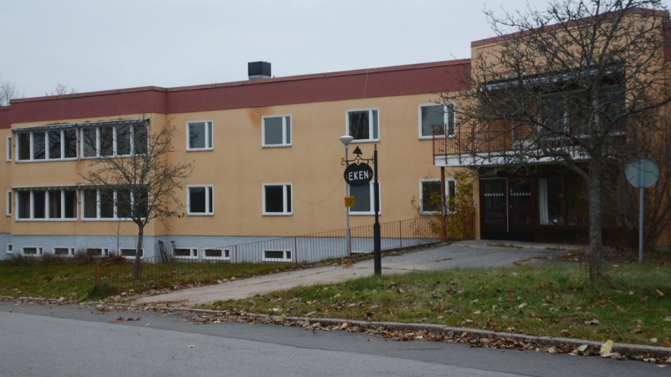 Efter många turer blev det tidigare kommunala äldreboendet Eken i centrala Vimmerby sålt i slutet av förra året. 