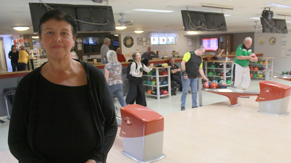 Under den timme som Eréne Öbergs aktivitet i bowlinghallen pågick samlades 10 000 kronor in i Hultsfredsbössan till Världens Barn.