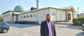 Tomt i moskén när muslimerna firade fastemånadens slut