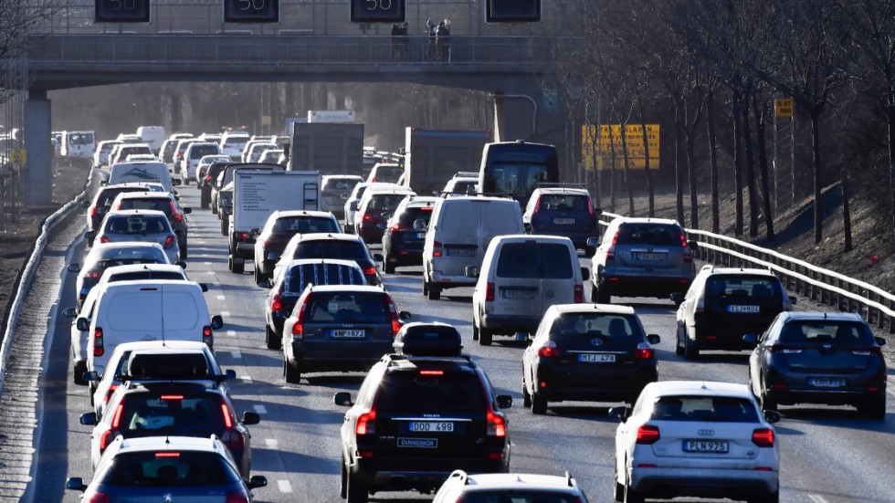 Skärtorsdagen är en av de trafikintensivaste dagarna på året. I år har fler än vanligt bokat en hyrbil inför påskhelgen. Arkivbild.