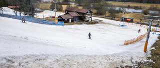 Elbristen försenar snöläggningen i Sunnerstabacken: "Inte klart än"