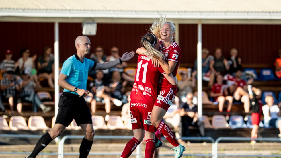 Sporten tv-sänder matchen Morön-Piteå. (Arkivbild)