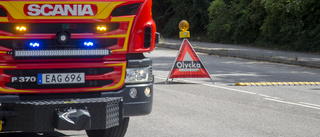 Bil körde ut på åker i Katrineholm: "Har gått av vägen av okänd anledning"