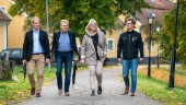 Den nya "regeringen" i Finspång presenterades • S dissade V och KD: "Står närmare Liberalerna"
