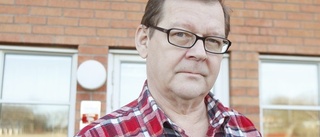 Politikern Peter Hjukström utsatt för trakasserier: "Jag lever med larm"