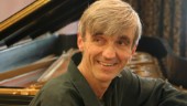 Pianogiganten Paul Roberts ger konsert i Flen